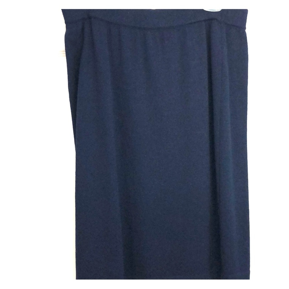 St. John Basics navy skirt